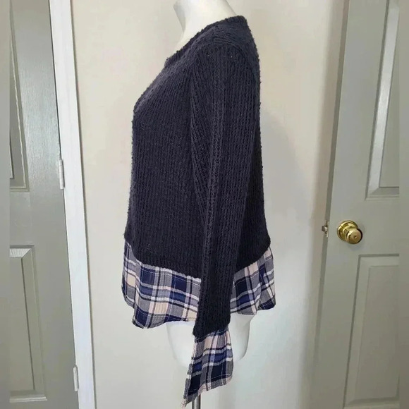 Maude Vivante Rachel Sweater with Plaid Overlay Mixed Media(L) - Picture 4 of 9